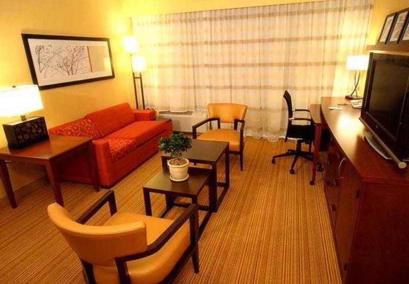 Courtyard By Marriott Denver Airport Bilik gambar
